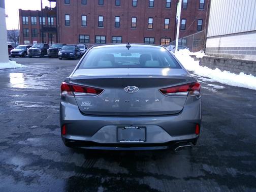 2019 Hyundai SONATA SE