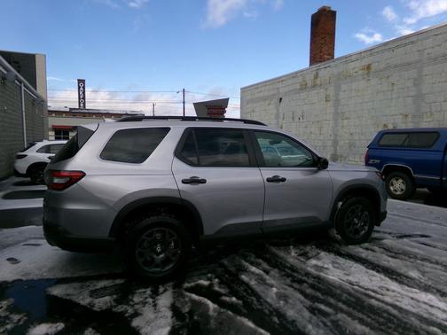 2025 Honda Pilot TrailSport