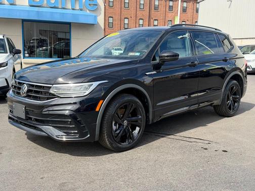2023 Volkswagen Tiguan 2.0T SE R-Line Black 4MOTION