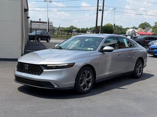Lunar Silver Metallic 2023 Honda Accord EX