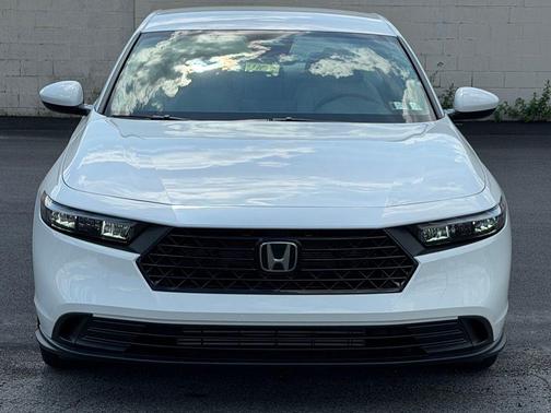 Platinum White Pearl 2026 Honda Accord LX 1.5T