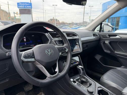2024 Volkswagen Tiguan 2.0T Wolfsburg Edition