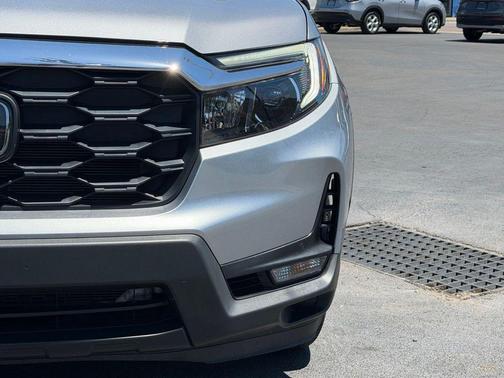 Lunar Silver Metallic 2022 Honda Passport AWD EX-L