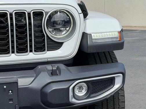 Bright White Clearcoat 2025 Jeep Wrangler 4xe Sahara