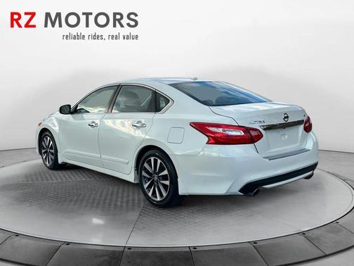 2017 Nissan Altima 2.5 SV