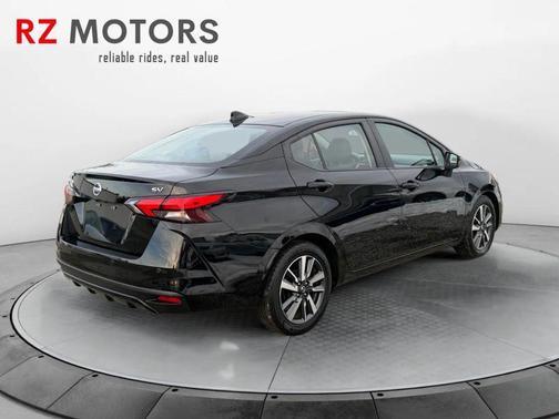 2021 Nissan Versa 1.6 SV
