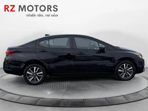 2021 Nissan Versa 1.6 SV