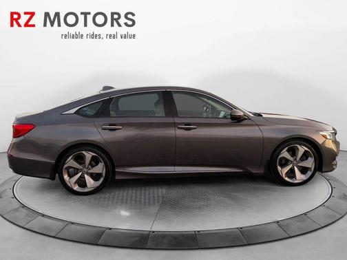 2019 Honda Accord Touring 2.0T