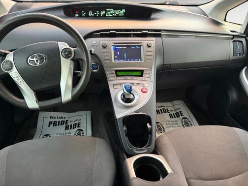 White 2012 Toyota Prius Two