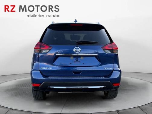 Caspian Blue 2018 Nissan Rogue SV