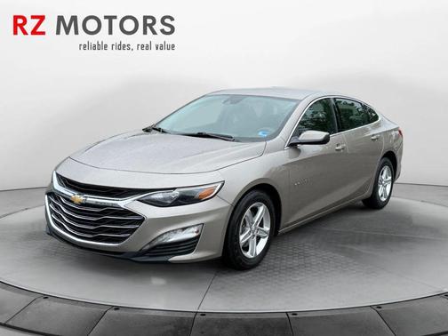 Mineral Gray Metallic 2023 Chevrolet Malibu FWD 1LT