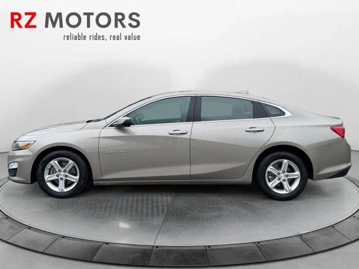 Mineral Gray Metallic 2023 Chevrolet Malibu FWD 1LT