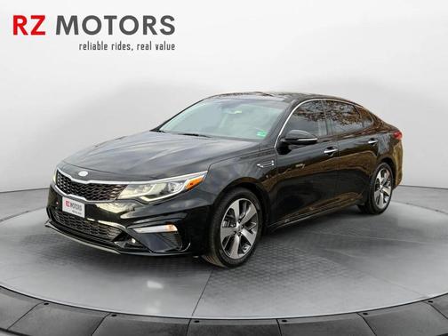 2019 Kia Optima S