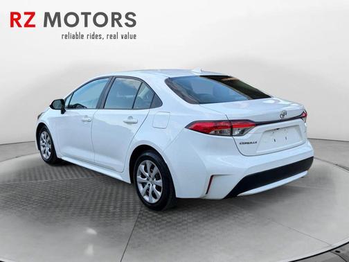 White 2022 Toyota Corolla LE
