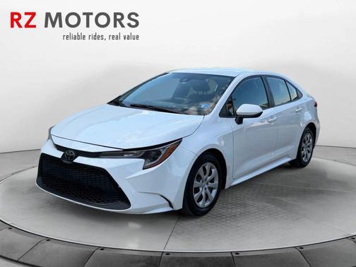 White 2022 Toyota Corolla LE