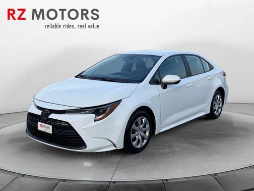 Ice Cap 2023 Toyota Corolla LE