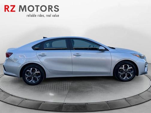 Silky Silver 2021 Kia Forte LXS
