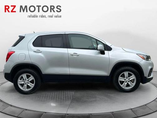 2022 Chevrolet Trax LS