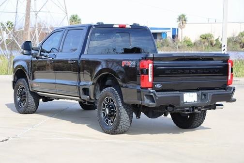 2025 Ford F-250 PLATINUM