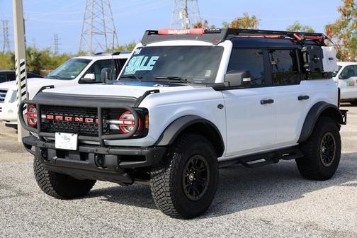 2024 Ford Bronco WILDTRAK