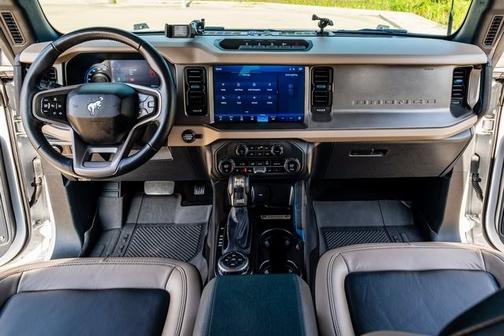 2024 Ford Bronco WILDTRAK