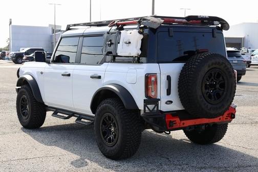 2024 Ford Bronco WILDTRAK