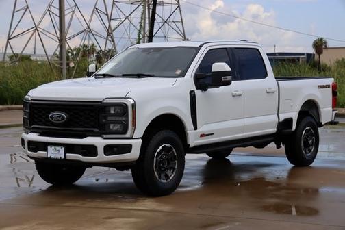 2023 Ford F-250 LARIAT