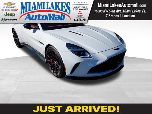 2025 Aston Martin Vantage Base