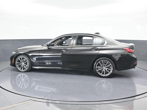 2020 BMW 330 i
