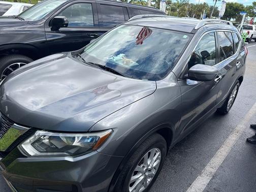 2019 Nissan Rogue S