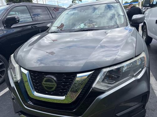 2019 Nissan Rogue S