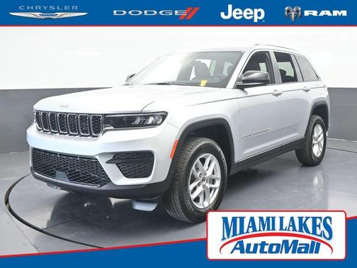 2025 Jeep Grand Cherokee Laredo X