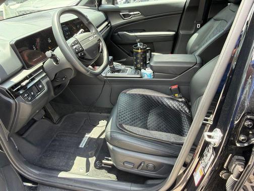 Ebony Black 2026 Kia Sportage X-Line