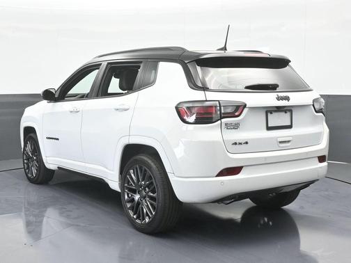 2023 Jeep Compass Altitude