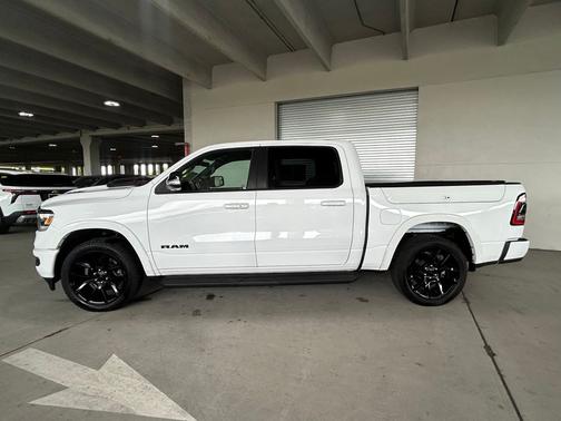 Bright White Clearcoat 2021 RAM 1500 Laramie
