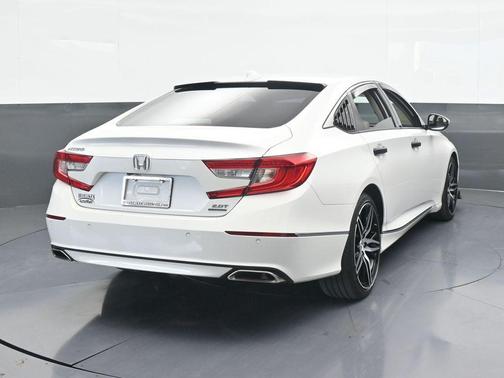 2021 Honda Accord Touring 2.0T