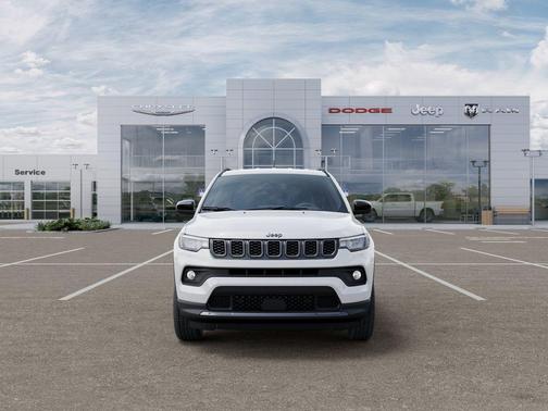 Bright White Clearcoat 2026 Jeep Compass Latitude