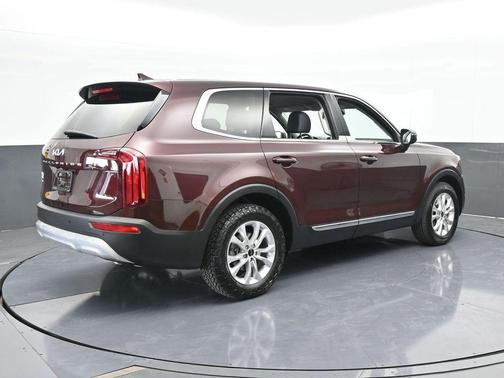 2022 Kia Telluride LX