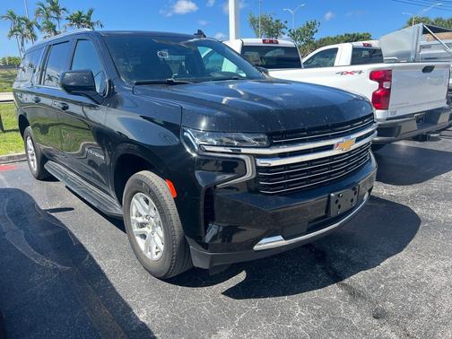 Black 2024 Chevrolet Suburban LT