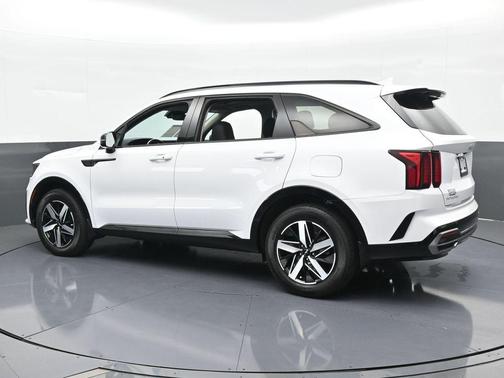 2023 Kia Sorento EX