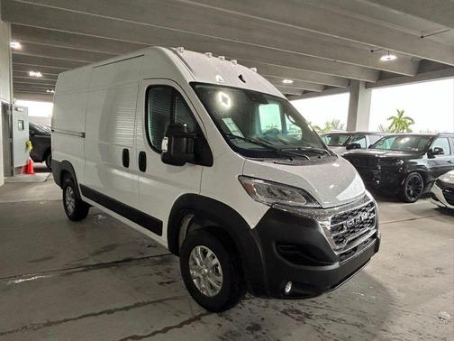 2025 RAM ProMaster 3500 High Roof