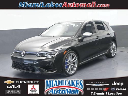 Mythos Black Metallic 2024 Volkswagen Golf R 2.0T