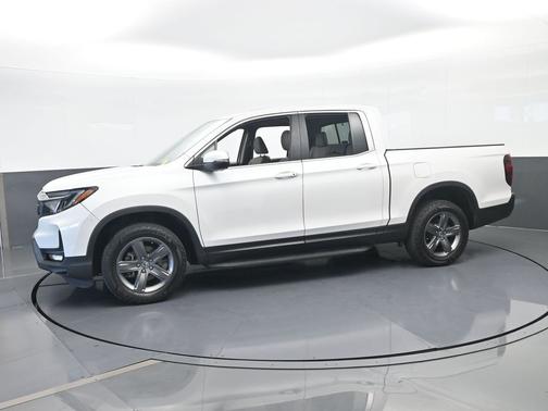 Platinum White Pearl 2023 Honda Ridgeline RTL
