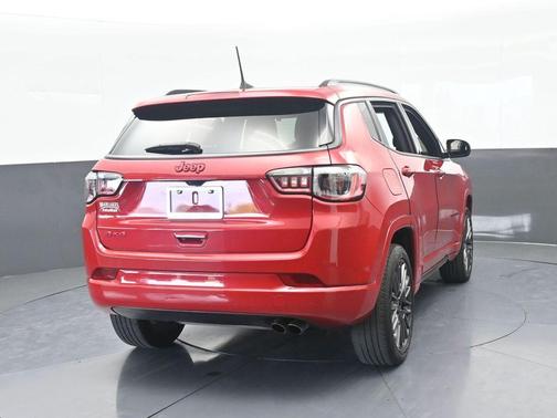 Redline Pearlcoat 2022 Jeep Compass Altitude