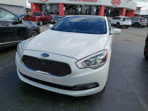 2016 Kia K900 Luxury 3.8L