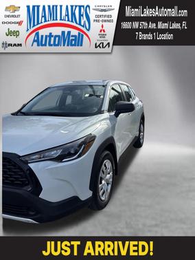 Wind Chill Pearl 2024 Toyota Corolla Cross L
