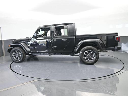 2024 Jeep Gladiator Sport