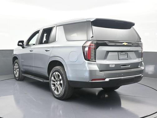 2025 Chevrolet Tahoe LS
