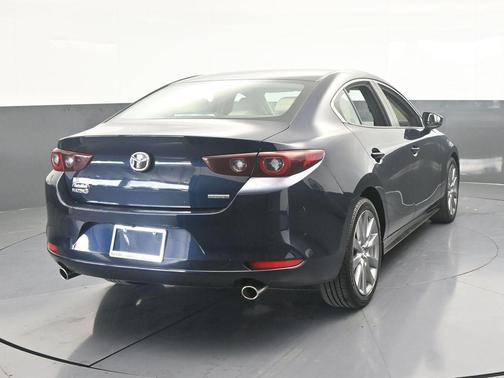 2025 Mazda Mazda3 FWD w/Preferred Package