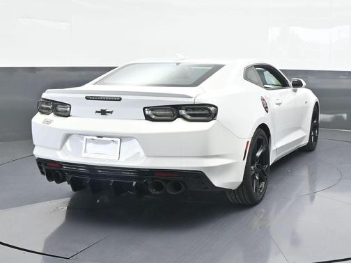 2021 Chevrolet Camaro LT1
